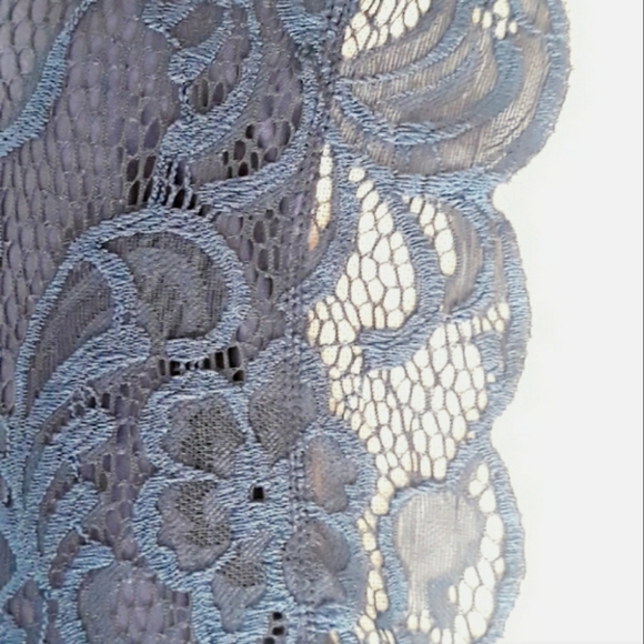 Charlotte Russe Code at Dusk Lace Bodycon Dress - Navy Blue Size Medium - Picture 8 of 11